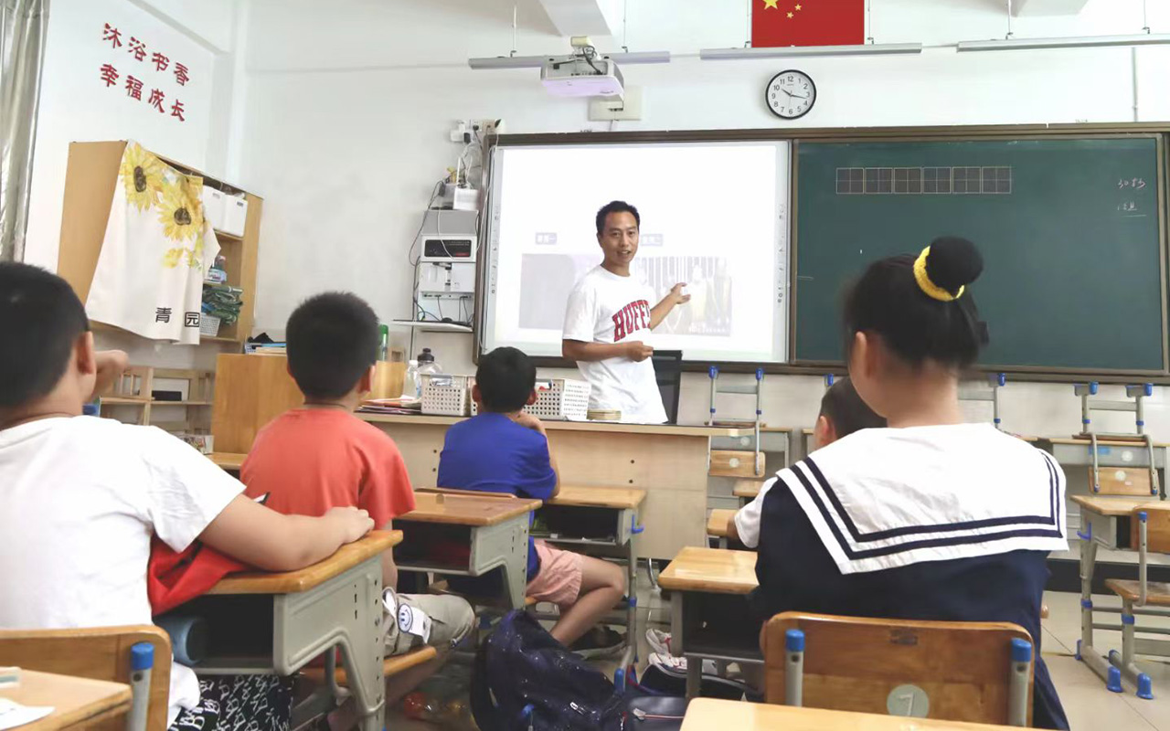 任丘钟公庙中心小学