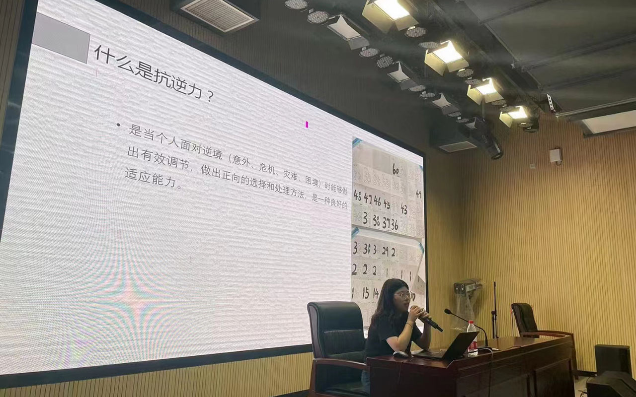 任丘董玉娣中学